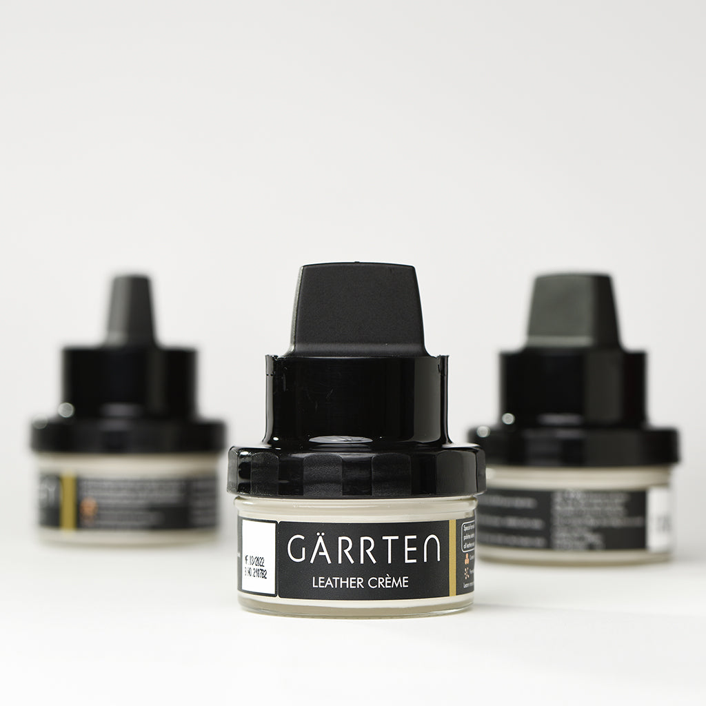 Neutral: Leather polish, crème and conditioner for smooth leathers with sponge applicator, in neutral colour