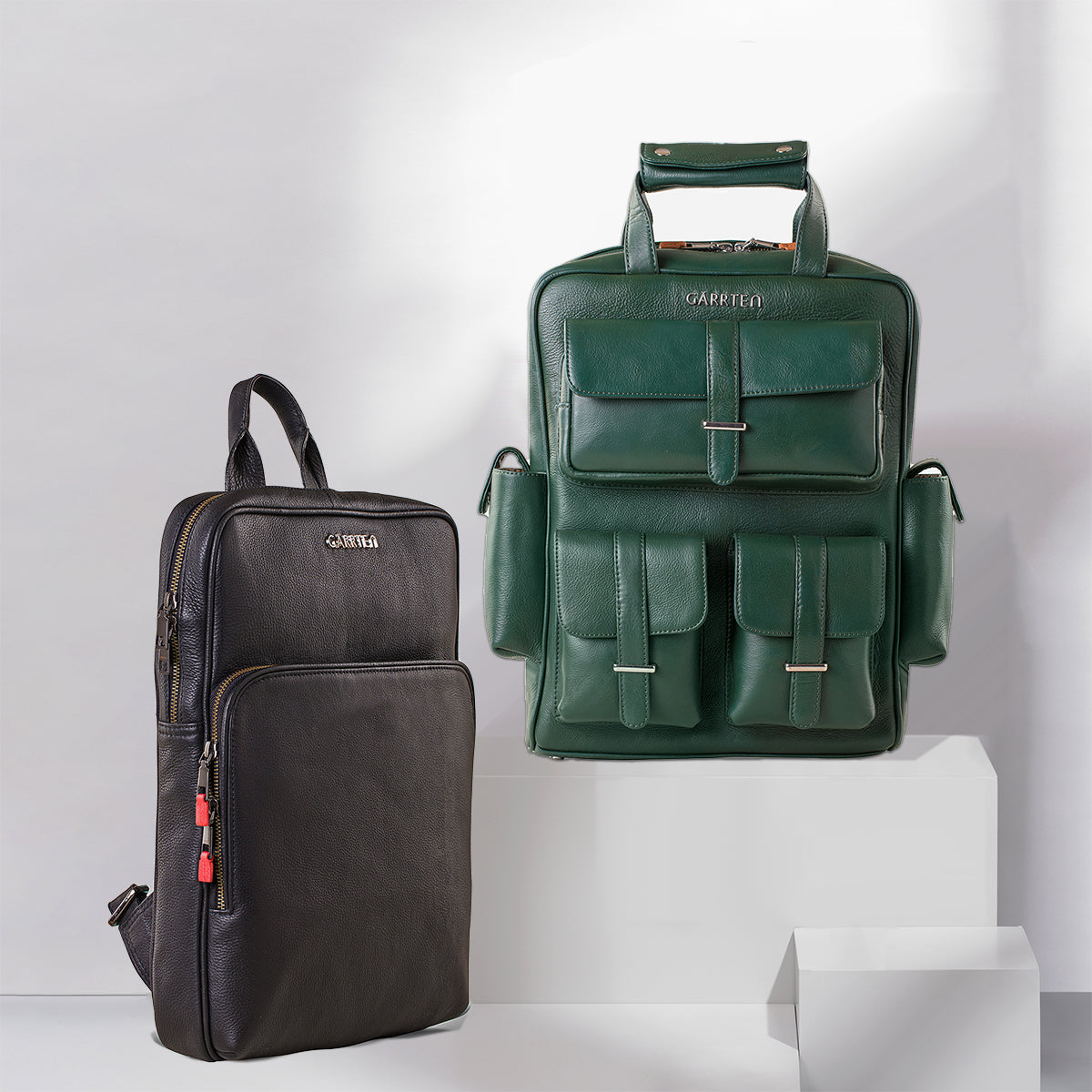731 Carbon Black/741 Racing Green